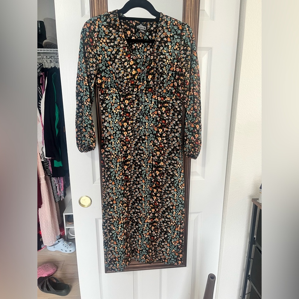 Angie floral midi dress with button up front